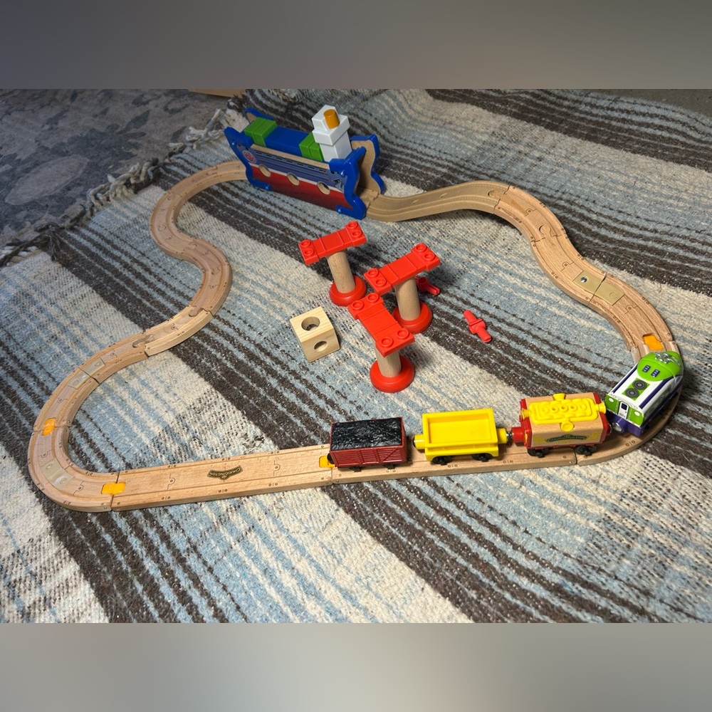 Chuggington Train Set - Picture 2 of 14